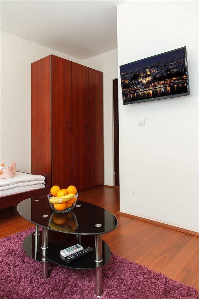 Downtown Apart Hotel Bane Belgrade Exterior photo