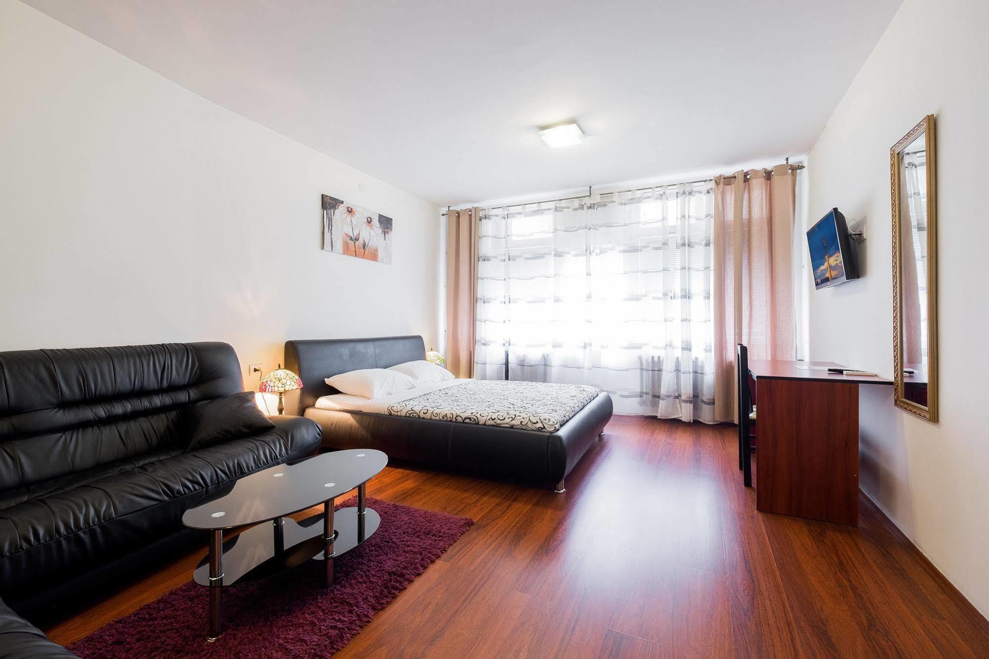 Downtown Apart Hotel Bane Belgrade Exterior photo